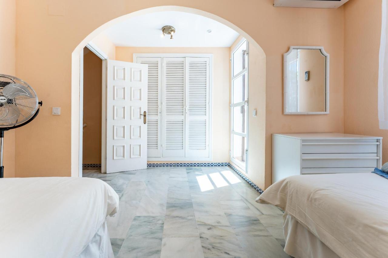 Townhouse Beachside Fuengirola Exterior photo